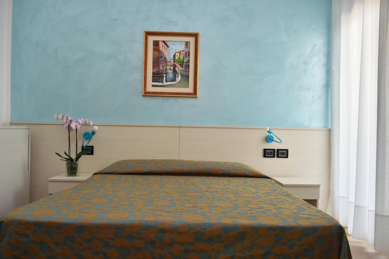 Hotel Golf ***S Bibione Exterior foto